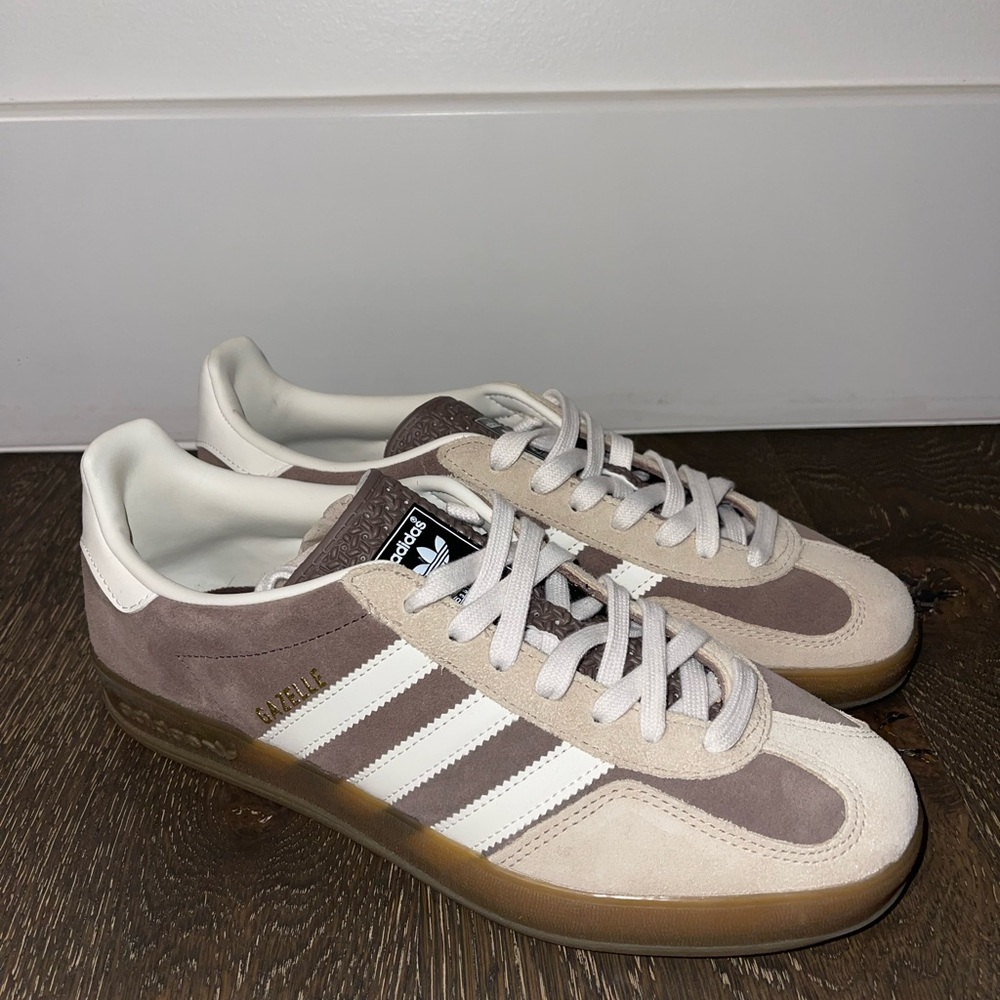 Gazelle Indoor 'Earth Strata' - BRAND NEW WITH BOX